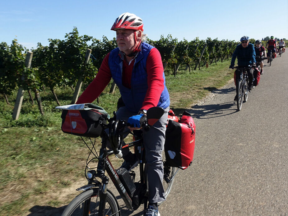Tourenleiter Dieter Jaeschke führte durch das Elsass.